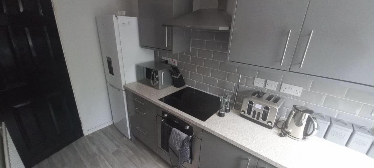 6-Min Walk To New Cross Parking Long Stay Discounts Wolverhampton Exterior foto