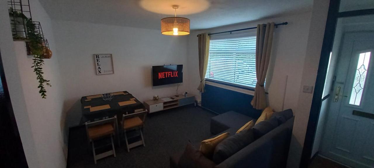 6-Min Walk To New Cross Parking Long Stay Discounts Wolverhampton Exterior foto